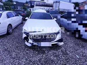 2024, Mercedes-Benz / E 300, VIN: W1KLF4HB7RA021997, 8000 км., gas, 1999 куб.см.