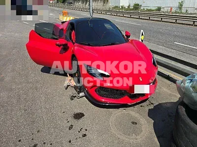2023, Ferrari / 296, 5000 км., gas