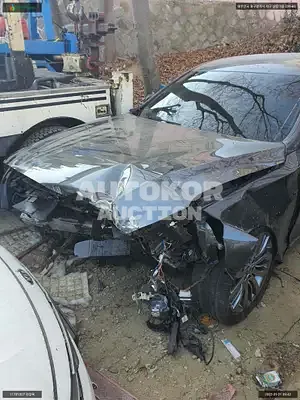 2018, Genesis / G80, VIN: KMHGM41DBJU297261, gas