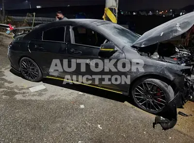 2018, Mercedes-Benz / A 45 AMG, VIN: WDDSJ5CB1JN525014, 119981 км., gas