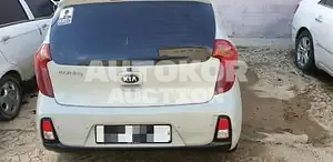 2016, Volkswagen / Up, gas