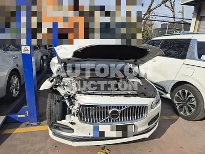 2023, Volvo / S90, 18000 км., gas