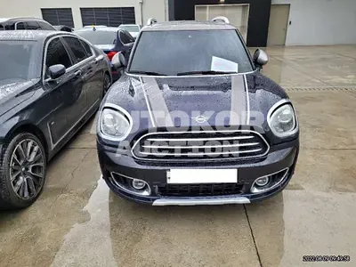 2020, MINI / Countryman, VIN: WMWYX310XL3M14885, 18432 км., gas
