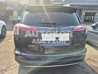 2016, Toyota / RAV4, VIN: JTMYFREV5HD096805, 28670 км., gas, 2494 куб.см.