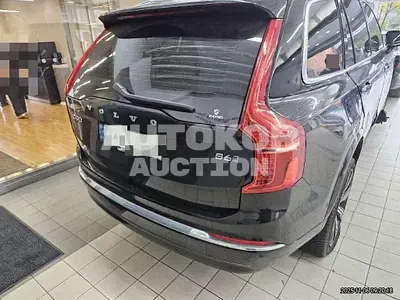 2023, Volvo / XC90, gas
