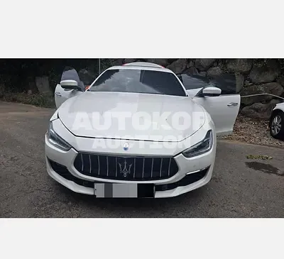 2020, Maserati / Ghibli, 85000 км., gas