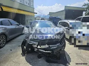 2021, BMW / 520, 70000 км., gas