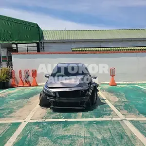 2016, BMW / Z1, gas
