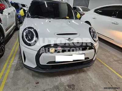 2022, BMW / mini cooper, VIN: WMW11DJ04N2R97780, 16275 км., electric