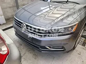 2018, Volkswagen / Passat, VIN: 1VWZZZA3ZJC037143, 74125 км., gas