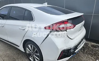 2017, Hyundai / Ioniq, VIN: KMHC051CGHU006301, hybrid