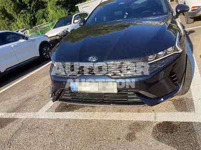2021, Kia / K5, 75000 км., hybrid