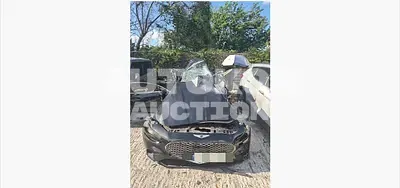 2022, Genesis / G70, 35000 км., gas, 3342 куб.см.