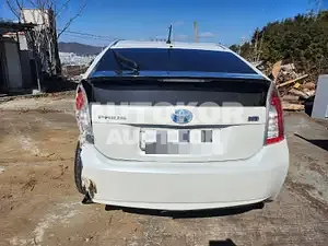 2015, Toyota / Prius, VIN: JTDKN3DU6F1904642, 100000 км., hybrid