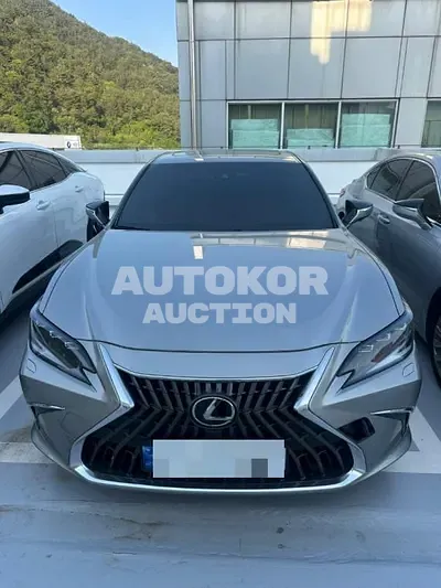 2023, Lexus / ES 300, hybrid