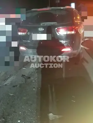 2017, Kia / Sorento, VIN: KNAPS81ABHA317948, 189500 км., diesel