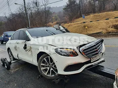 2019, Mercedes-Benz / E 300, VIN: WDDZF4KB3KA691474, gas