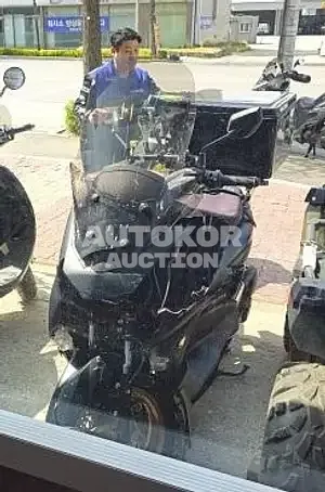 2024, BMW / 125, gas