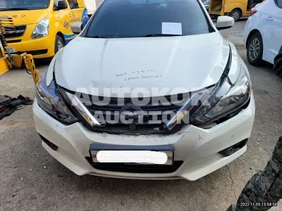 2017, Nissan / Altima, VIN: 1N4AL3AP2HC215663, 52226 км., gas