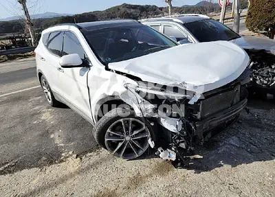 2016, Hyundai / Santa FE, VIN: KMHSW81UDGU557702, 153705 км., diesel