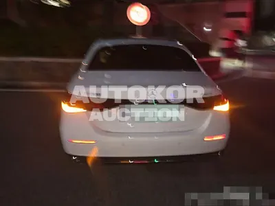 2025, Mercedes-Benz / e300, 12455 км., gas