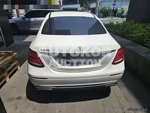 2018, Mercedes-Benz / E 200, 120000 км., gas, 1991 куб.см.