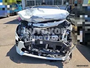 2015, Kia / K5, VIN: KNAGX417GGA023817, 77064 км., gas