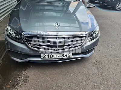 2020, Mercedes-Benz / E 300, VIN: W1KZF4KB4LA800462, 55000 км., diesel
