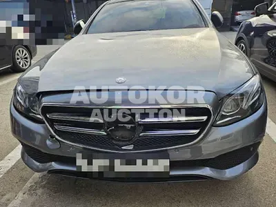 2017, Mercedes-Benz / E 300, 91966 км., gas