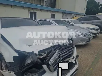 2019, Mercedes-Benz / E 300, VIN: WDDZF4KB5KA601693, 104199 км., gas