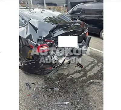 2021, Tesla / Model 3, 59805 км., electric