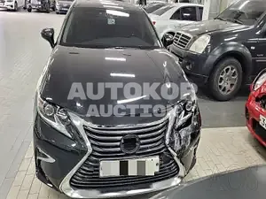 2018, Lexus / ES 300, VIN: JTHBW1GGXJ2174923, 84155 км., hybrid