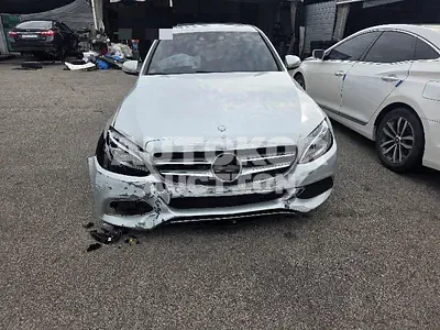 2017, Mercedes-Benz / C 200, 84938 км., gas