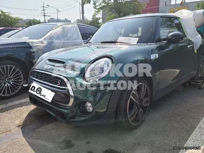 2016, MINI / Cooper, VIN: WMWXP7106GT878281, 113743 км., gas