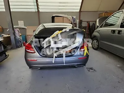 2017, Mercedes-Benz / E 220, 125603 км., diesel