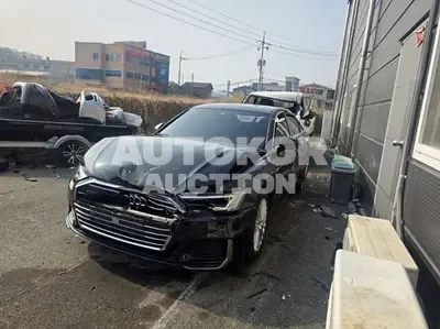2021, Audi / A6, VIN: WAUZZZF25MN018509, 80253 км., gas