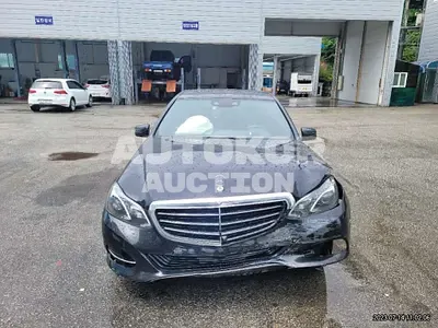 2015, Mercedes-Benz / E 300, VIN: WDDHF5FB8FB162579, 217637 км., gas