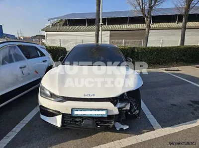 2022, Kia / ev6, VIN: KNAC581CPNA083408, 72026 км., electric