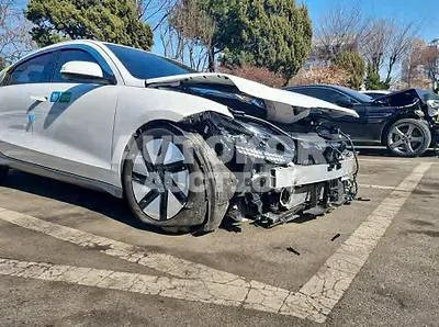 2023, Hyundai / Ioniq, VIN: KMHM341AFPA003400, electric