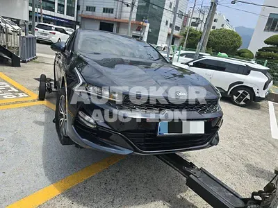 2021, BMW / B5, VIN: KNAG141ABMA127863, 70126 км., gas, 2000 куб.см.