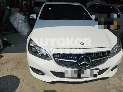 2015, Mercedes-Benz / E 220, 145039 км., diesel