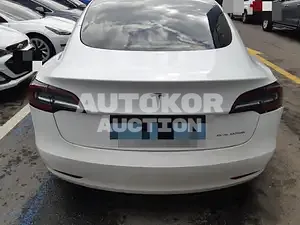 2021, Tesla / Model 3, VIN: 5YJ3E1EB8MF912302, 44048 км., electric, 225 куб.см.