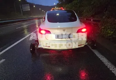 2022, Tesla / Model 3, 78808 км., electric