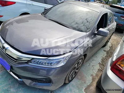 2017, Honda / Accord, VIN: 1HGCR2680HA513729, 80000 км., gas