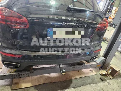 2017, Porsche / Cayenne, 157331 км., diesel