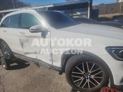 2022, Mercedes-Benz / glc220, VIN: W1N0G1FBXNG076200, 58032 км., diesel