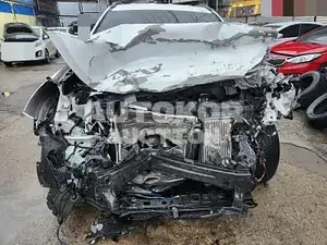 2017, Hyundai / Santa FE, VIN: KMHSW81UBJU796215, 114284 км., diesel