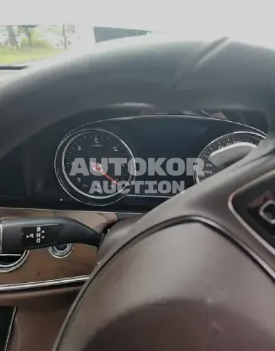 2017, Mercedes-Benz / E 220, VIN: WDDZF0FB1HA208821, 163511 км., diesel