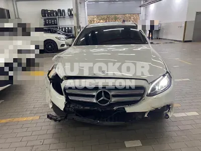 2017, Mercedes-Benz / E 200, gas