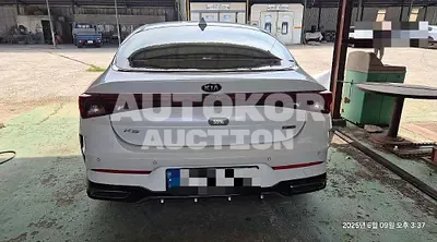 2021, BMW / B5, 44583 км., gas, 1598 куб.см.